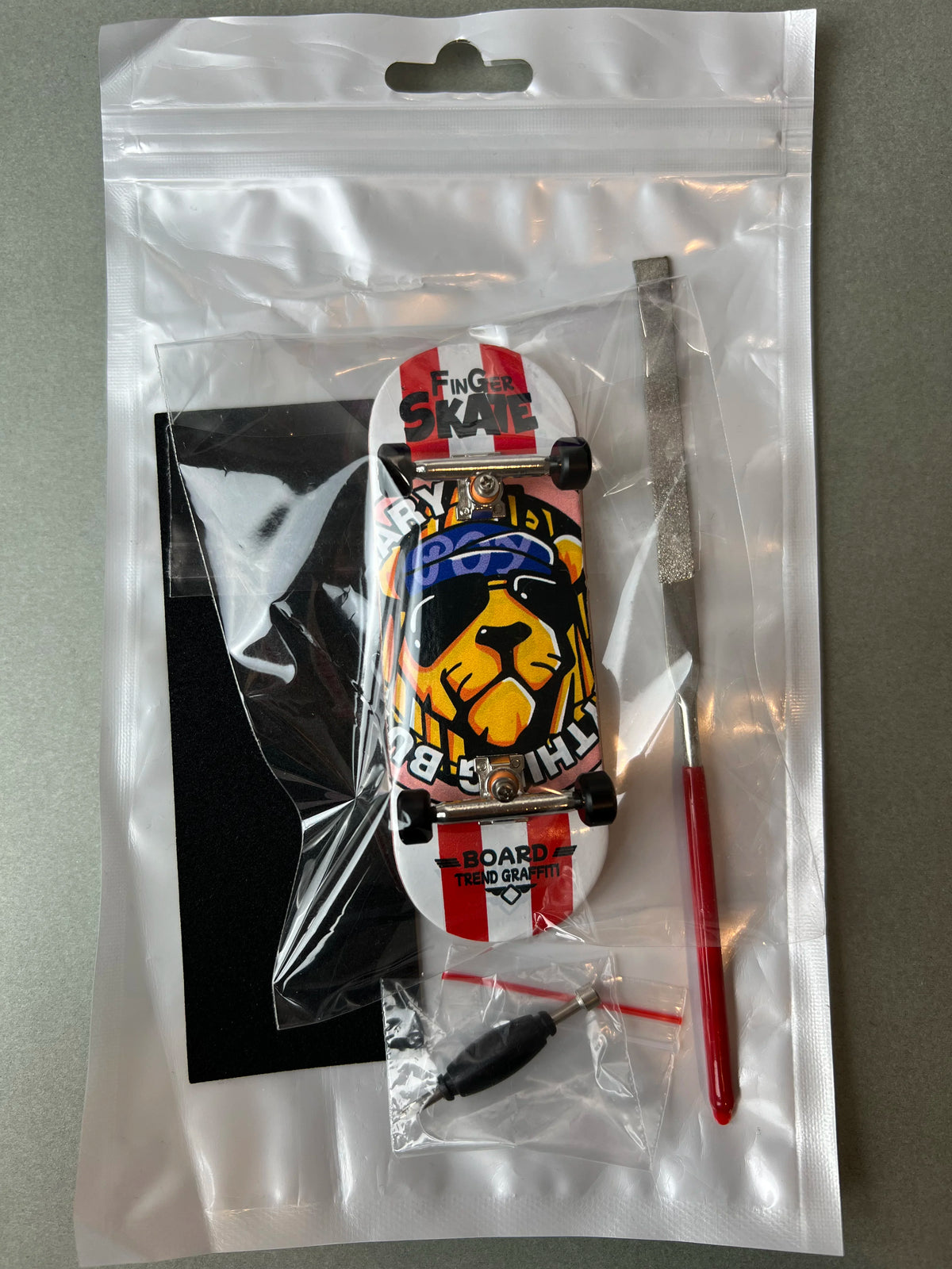 Royal Mane de Finger3flip, fingerboard Pro de 34 mm, detalle de la tabla montada