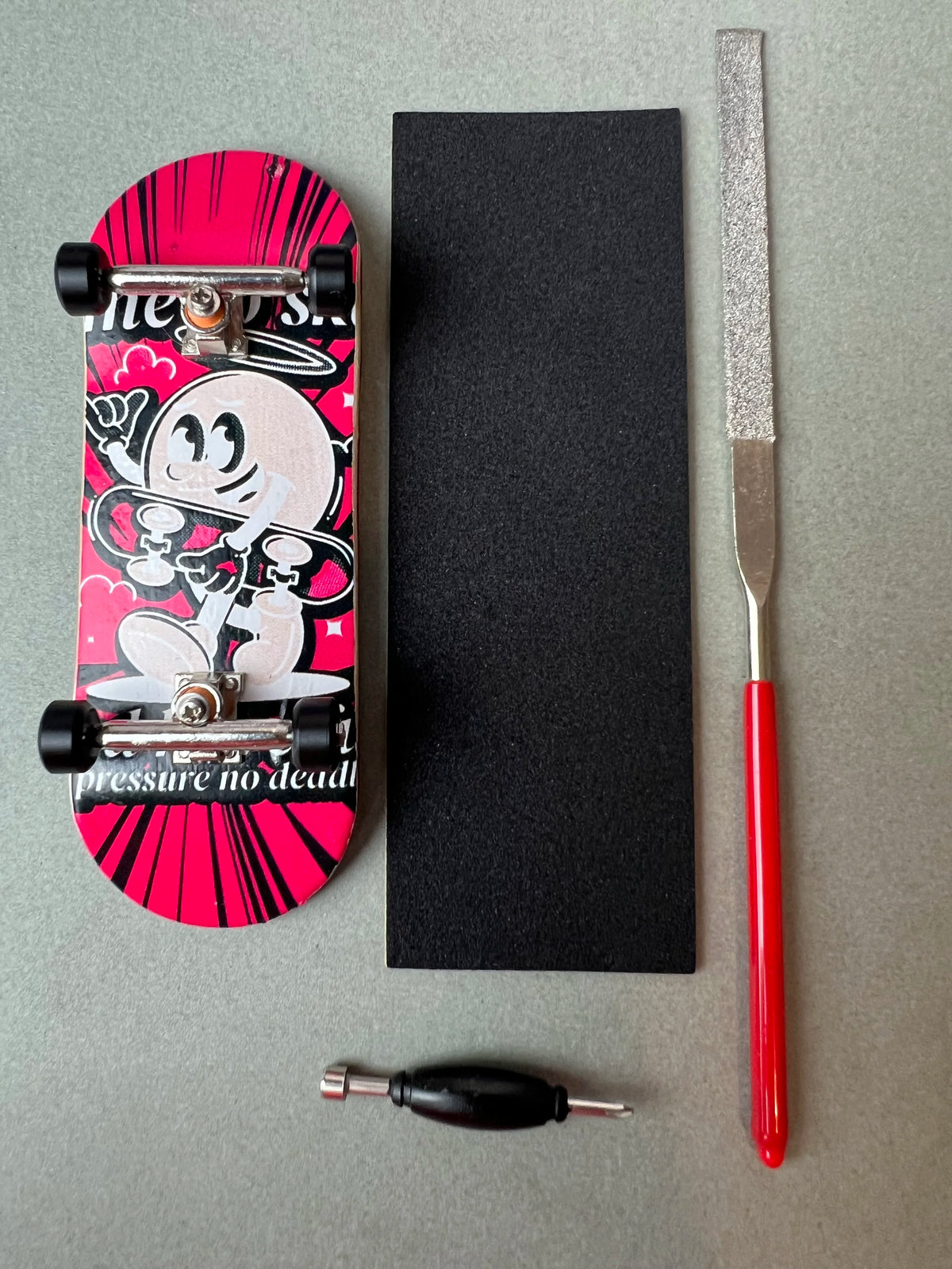 Passion Deck de Finger3flip, fingerboard Pro de 34 mm, detalle de la tabla montada